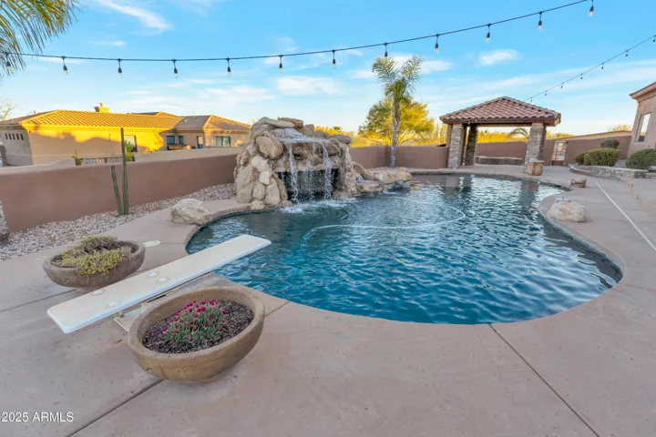 Dive pool, waterfall grotto, spa and Cabana