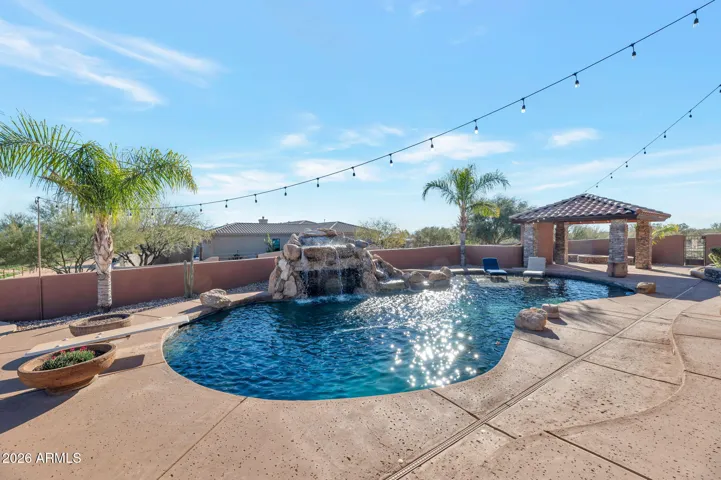 Large pool, spa with covered Grotto & Waterfall