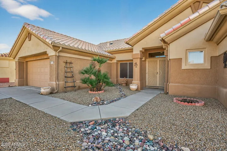 There's a great space to add a front courtyard here.
