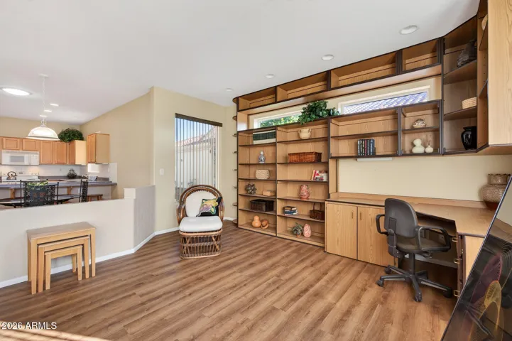 This space is perfect for computer work, sewing or crafts.