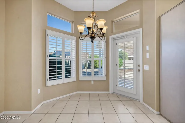 BREAKFAST NOOK