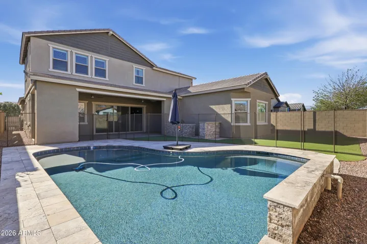 playpool with fence