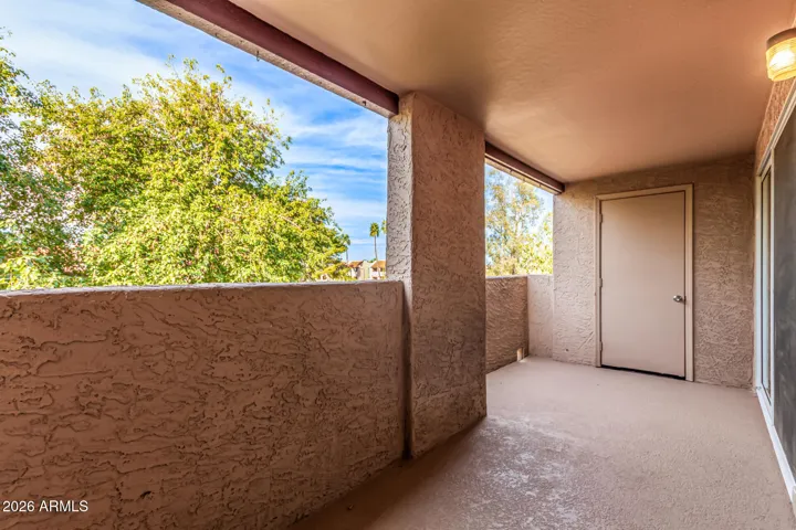 Beautiful balcony to relax and recharge