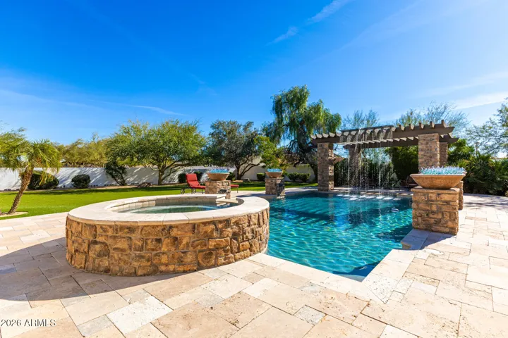 Main House Pool & Spa