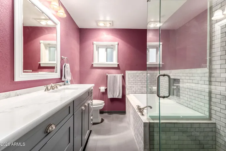 Bathroom with Heat Lamp