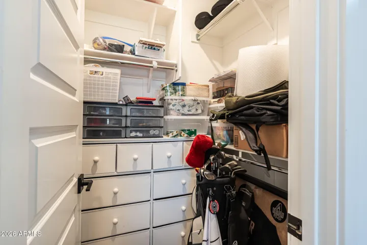 BDRM 5 WALK IN CLOSET