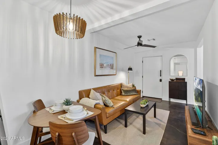 Unit 511 – Living Room & Dining Area