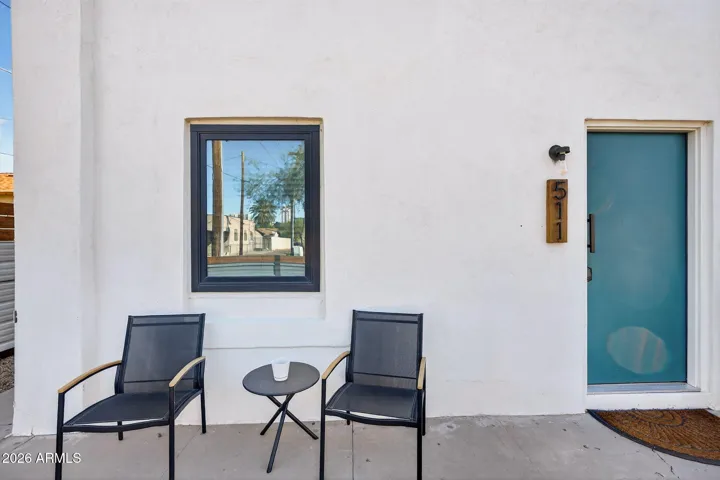 Unit 511 – Front Patio / Entry