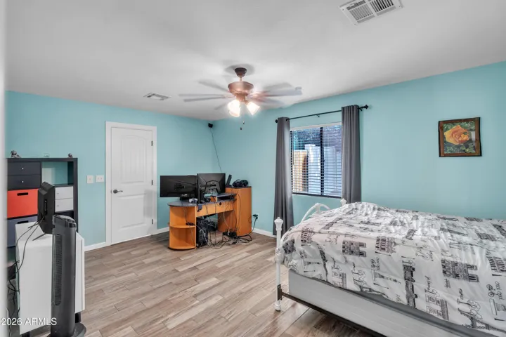 GH-2nd bedroom