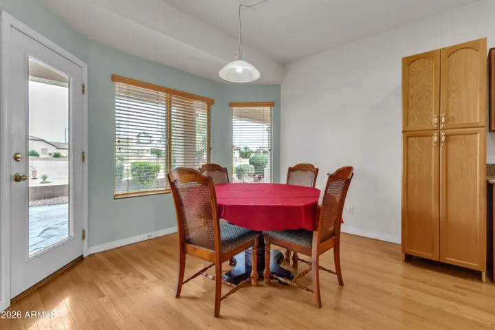 BREAKFAST ROOM