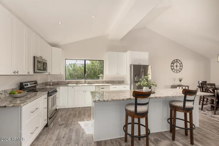 NEW! DINE IN KITCHEN