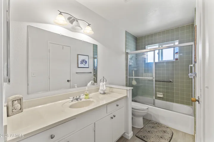 Main bathroom