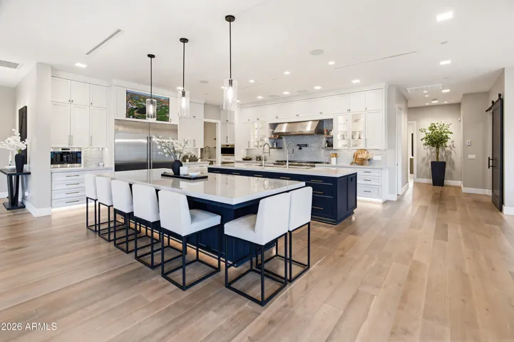 Chefs kitchen with two islands