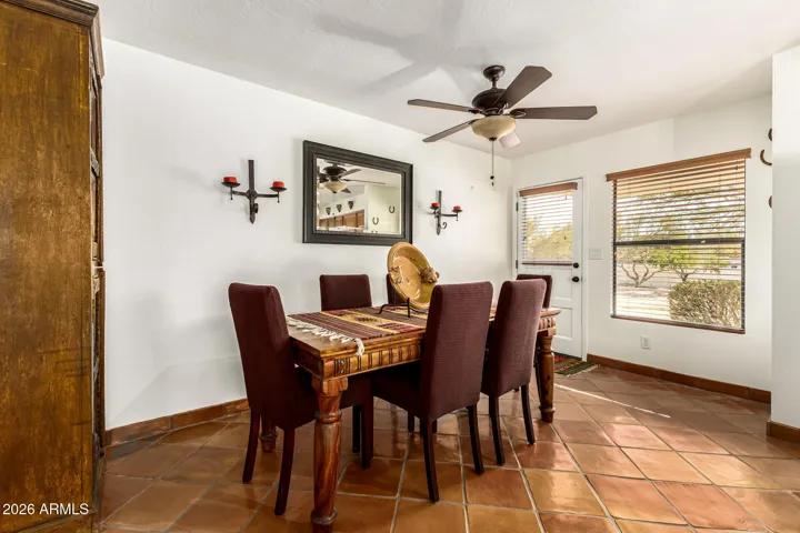 Guest House Dining Area