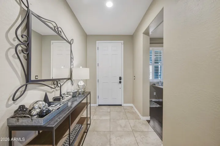 Entry way with den, perfect home office space!