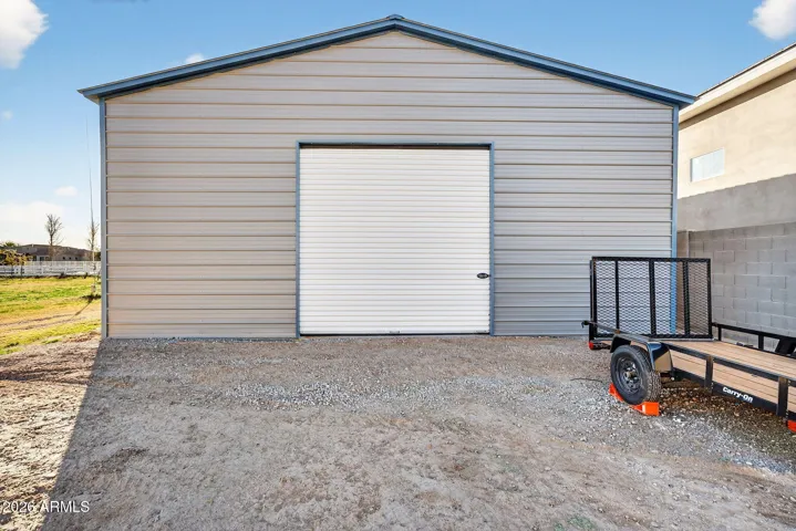 Detached garage with AC