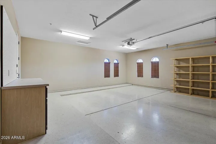 Garage 2