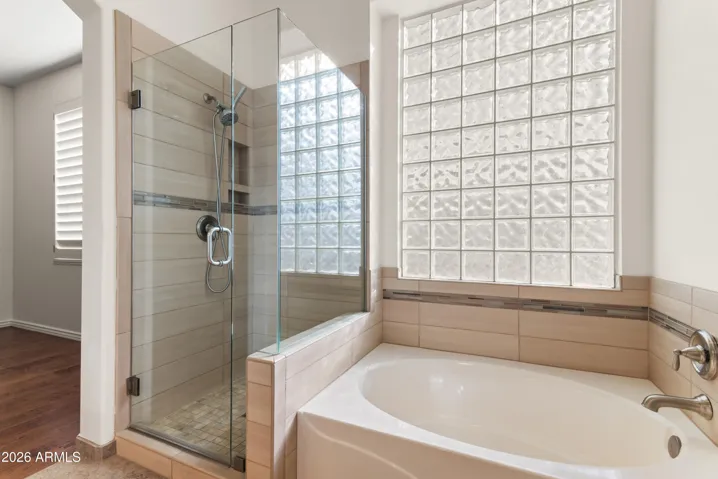 Separate Tub and Shower