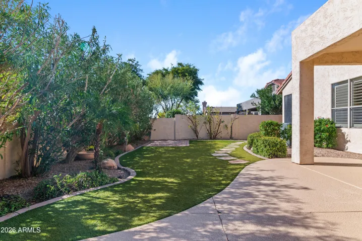 Mature Foliage offering Privacy