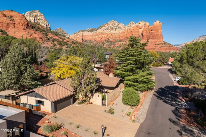 Nestled in the northern portion of the mature Sedona West community.