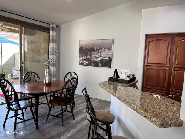 BLDG 18, UNIT 1060, RARE SINGLE LEVEL 2BEDROOMS, 2 BATHROOMS PLUS ATTACHED GARAGE.