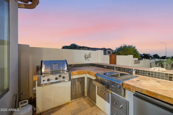 Built in BBQ with sink and refrigerator