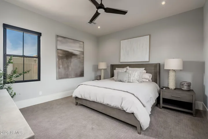 Guest Bedroom 2 with full bath / Ensuite