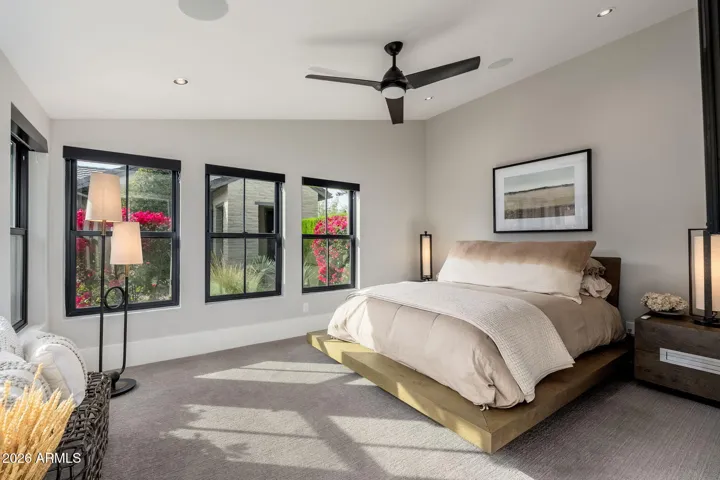 Guest Bedroom 3 with full bath / Ensuite