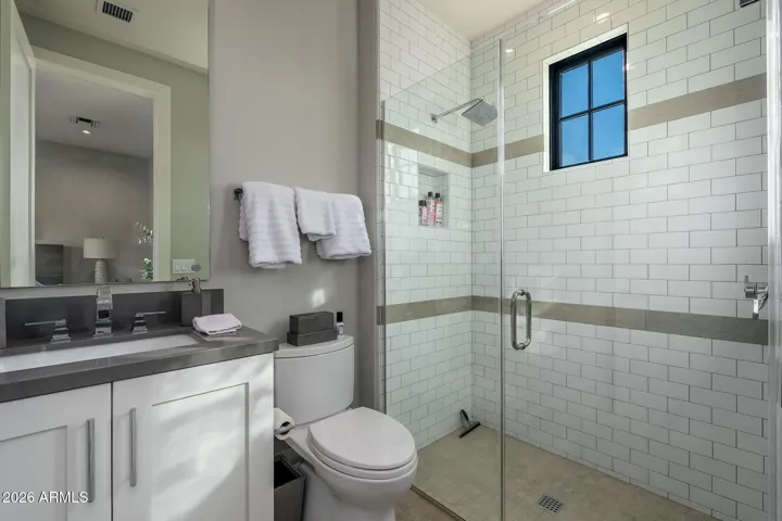 Guest Bedroom 2 with full bath / Ensuite