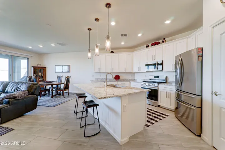 Kitchen - Open & Spacious