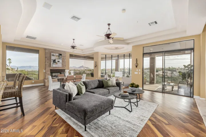 Great Room - views the moment you walk in
