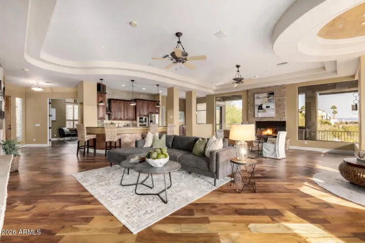 Open Floorplan. Bathed in Light.