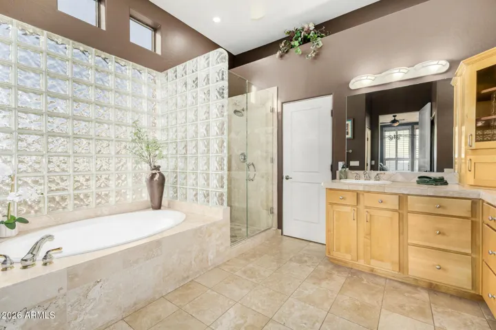 Primary Suite - Double Split Vanity