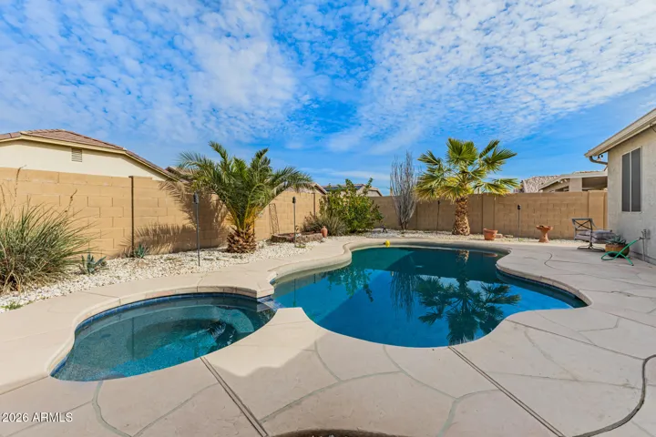 Sparkling pool and heated spa!!!
