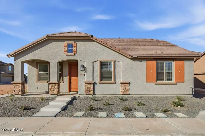 10056 W Piccadilly Road ~ Ready Now