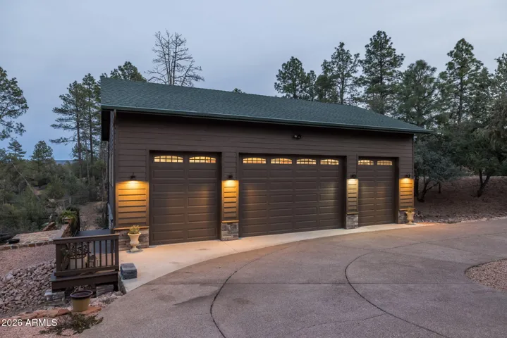 4 Car Garage with lift