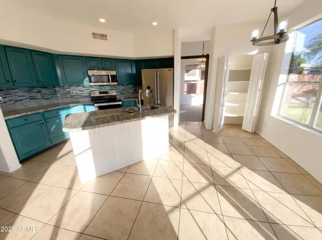 Virtually Staged