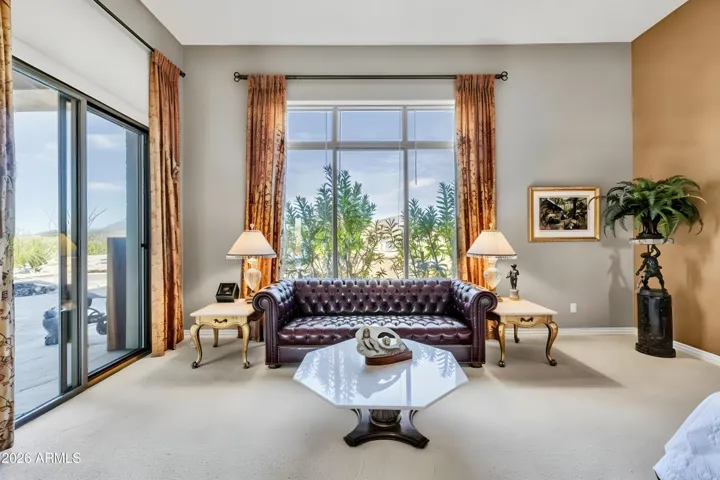 Sitting area with back patio access and amazing views!