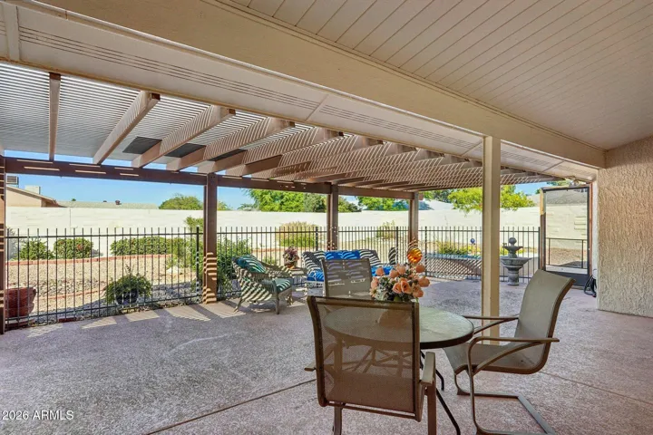 Screened/Covered Patio