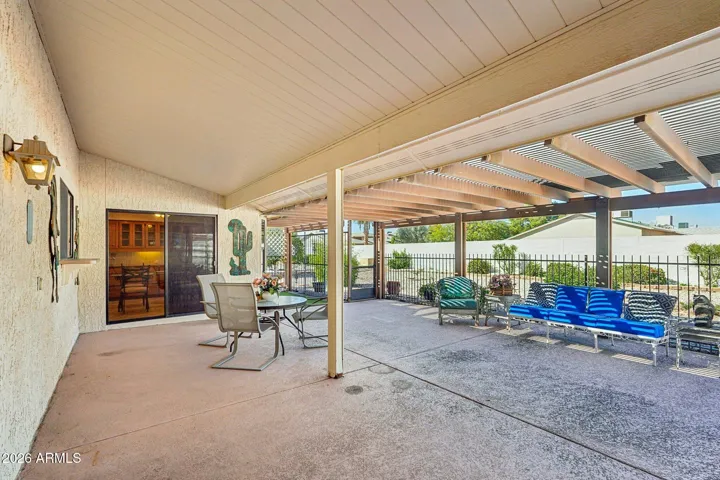Screened/Covered Patio