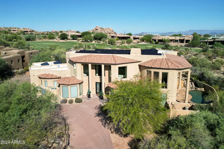 Grand Curb appeal w/circular drive and columns