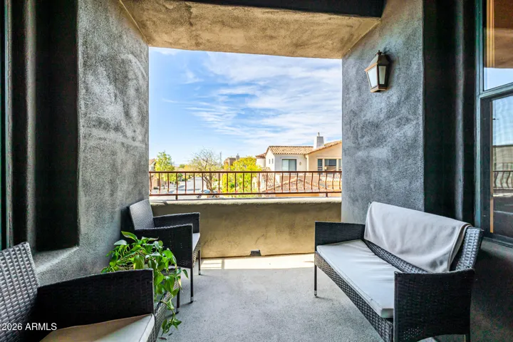 Balcony patio, off dining area