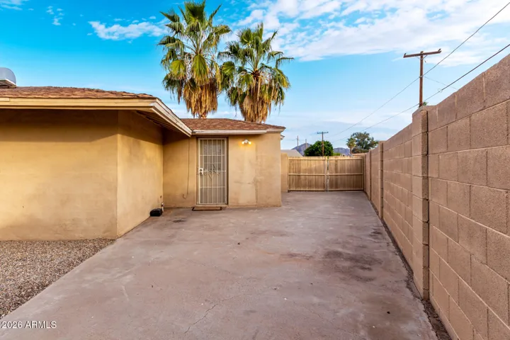 4637 E GRANADA RD, Phoenix, AZ 85008