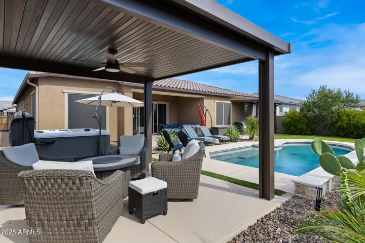 Pergola 1