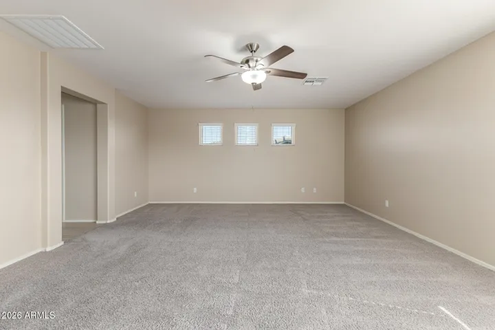 MASSIVE Primary Suite