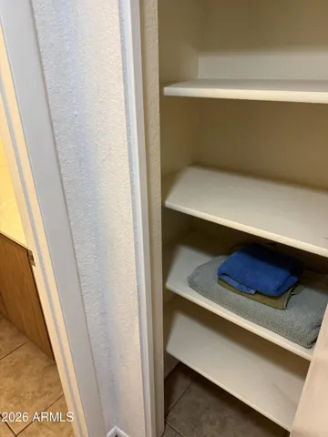 Linen closet off 2nd bathroom