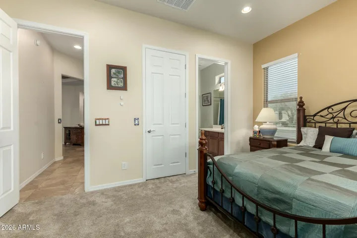 Guest Room w/ Walk-in Closet