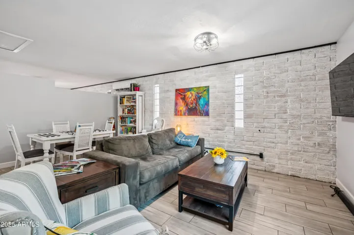 Guest casita with it's own entrance! Great for rental income or multi gen living!