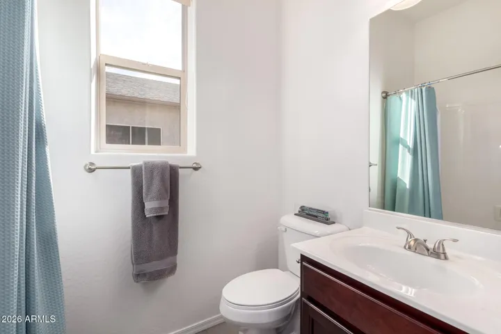 GUEST BATHROOM- FULL