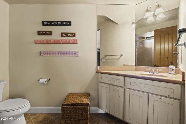 Bunk room bath